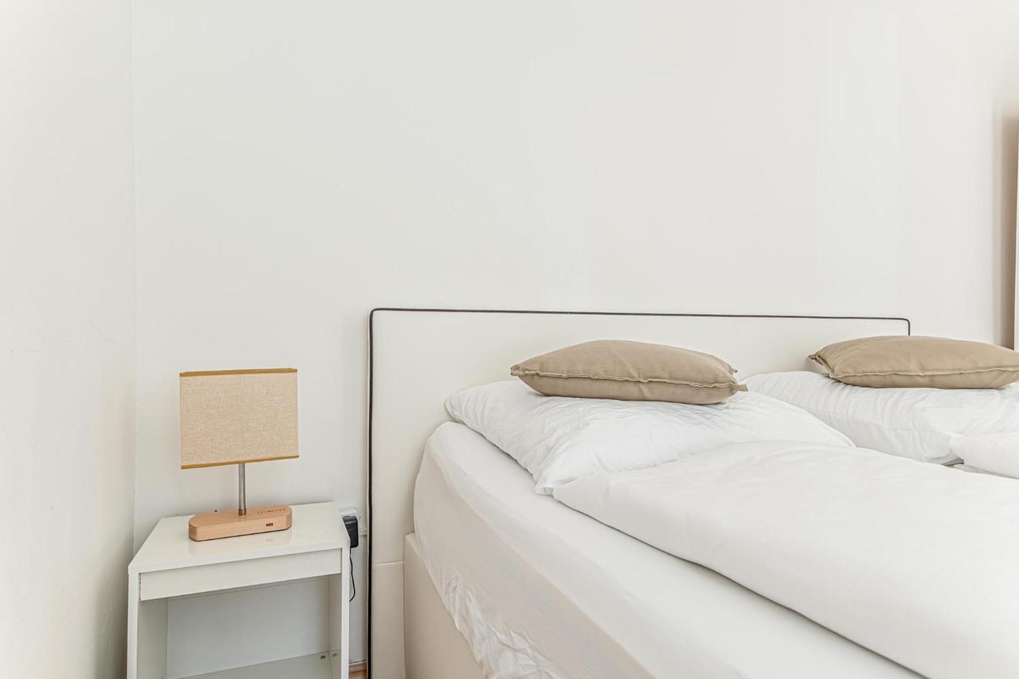 City Vibes: 1Br Apt, 10 Min To Westbahnhof ウィーン エクステリア 写真
