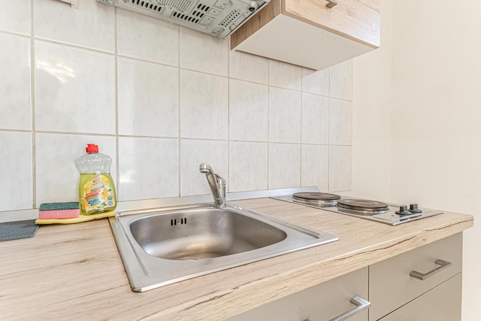 City Vibes: 1Br Apt, 10 Min To Westbahnhof ウィーン エクステリア 写真