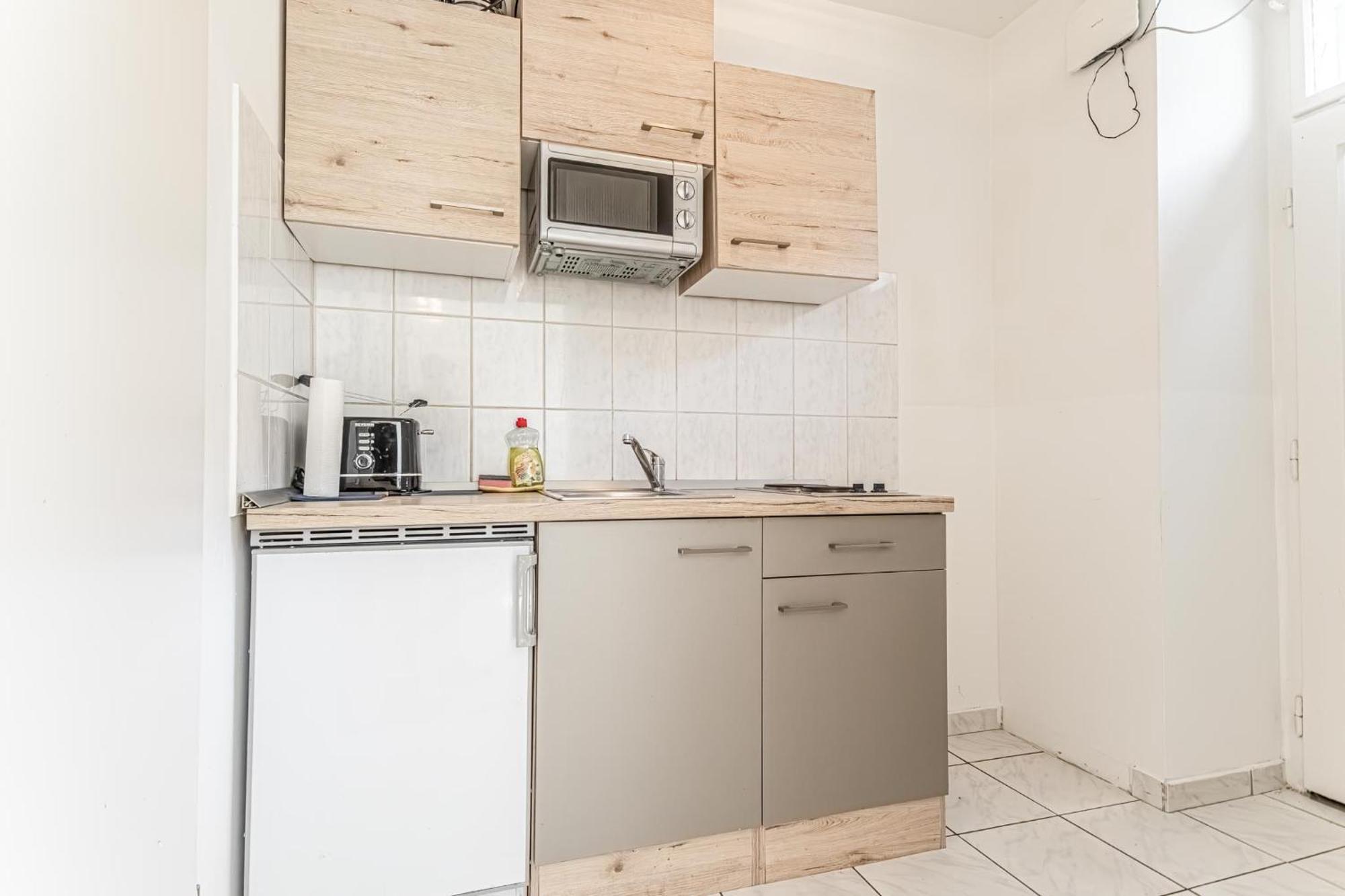 City Vibes: 1Br Apt, 10 Min To Westbahnhof ウィーン エクステリア 写真